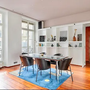Apartment Chic Parisian Flat, Paris